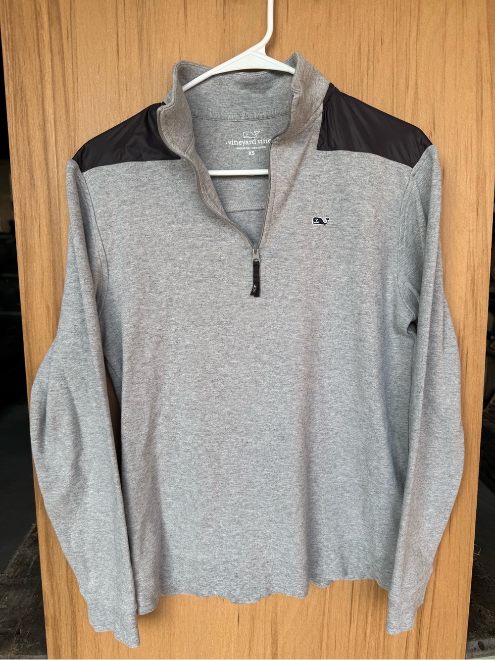 Vineyard Vines Gray Quarter-Zip Pullover with Black Shoulder Panels